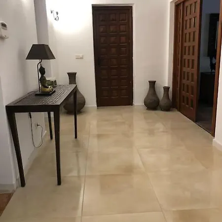 Villa Exclusive Secluded With Private Pool Hot Tub & Bbq -7 Minutes From Marbella