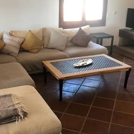 Exclusive Secluded With Private Pool Hot Tub & Bbq -7 Minutes From Marbella