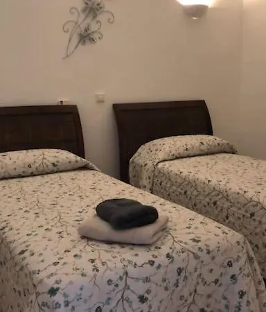 Вилла Exclusive Secluded With Private Pool Hot Tub & Bbq -7 Minutes From Marbella