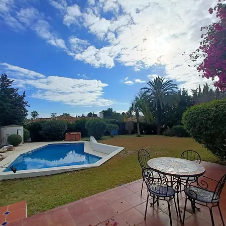 Exclusive Secluded With Private Pool Hot Tub & Bbq -7 Minutes From Marbella